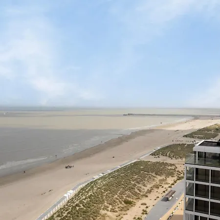 Strand Palace 1501